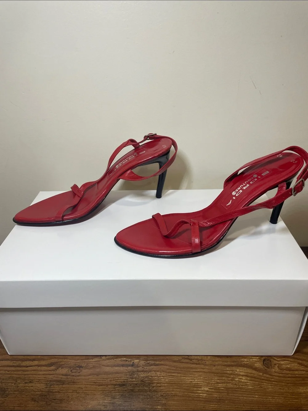 Siordia Couture red leather